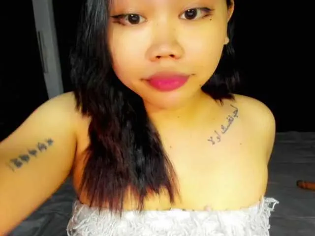 Live sex webcam photo for HeavenlyAshleyxx #291489266