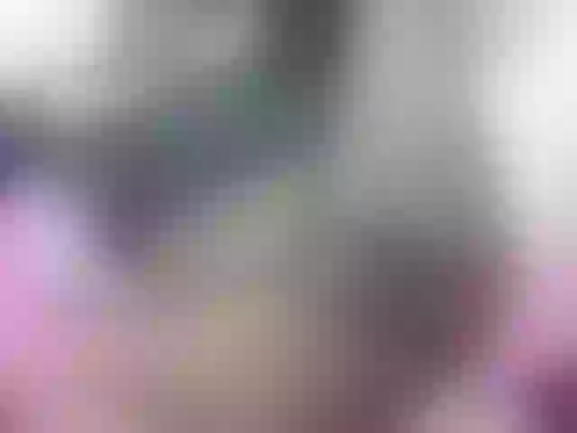 Live sex webcam photo for Heavens01 #290400230