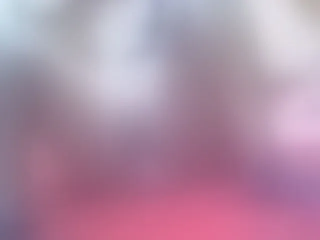 Live sex webcam photo for Heavens01 #290827534