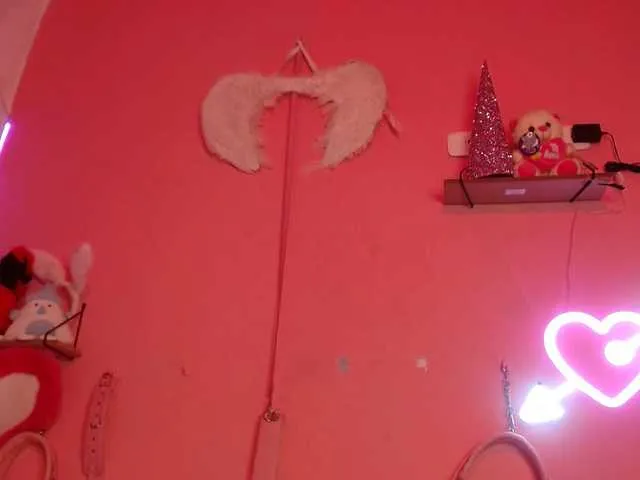 Live sex webcam photo for Hecate23 #278395359