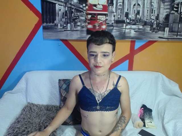 Live sex webcam photo for heidysumers #276392654