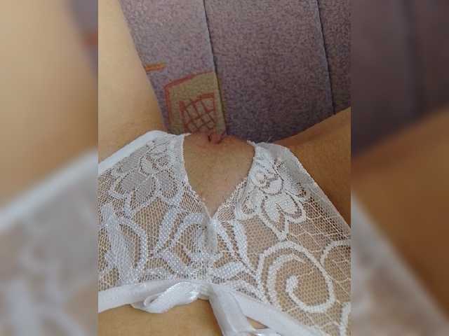 Live sex webcam photo for Helen0744 #275936964