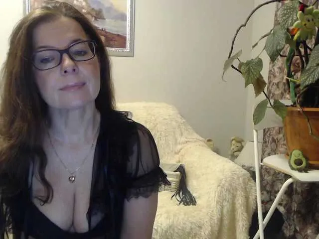 Live sex webcam photo for HelenBerg #272308662