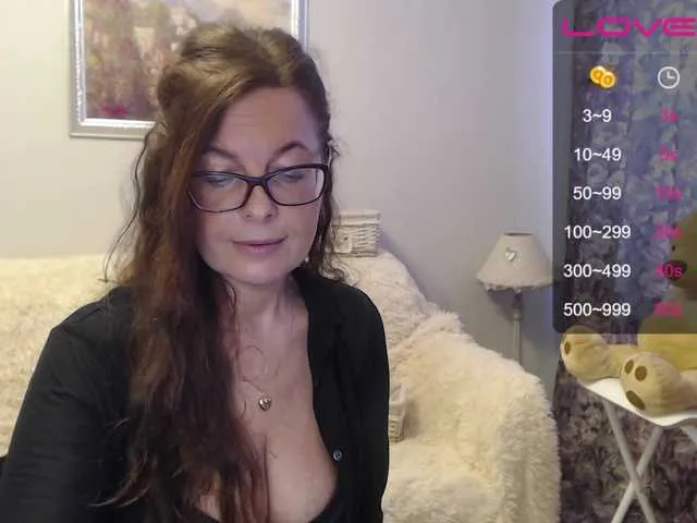 Live sex webcam photo for HelenBerg #272476660