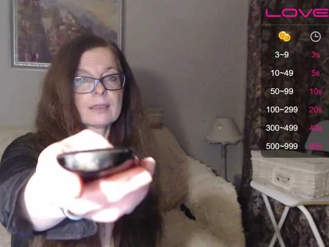 Live sex webcam photo for HelenBerg #272494165