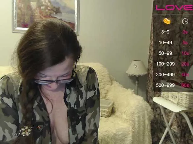 Live sex webcam photo for HelenBerg #272519054