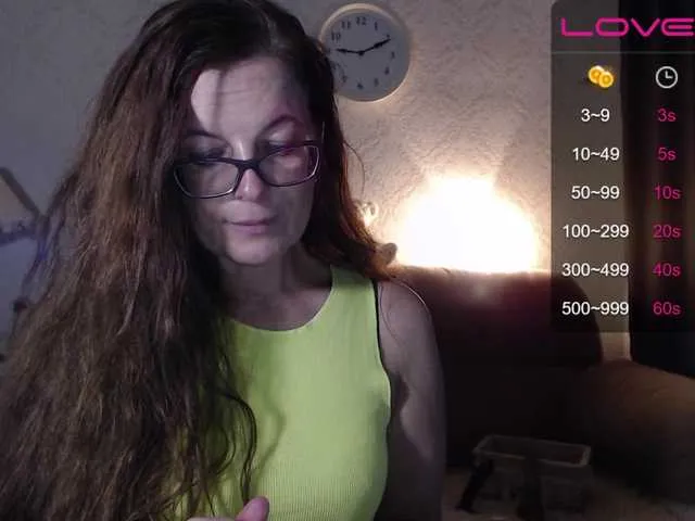 Live sex webcam photo for HelenBerg #273396465