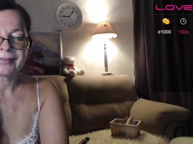 Live sex webcam photo for HelenBerg #273743104