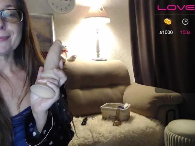 Live sex webcam photo for HelenBerg #273807247