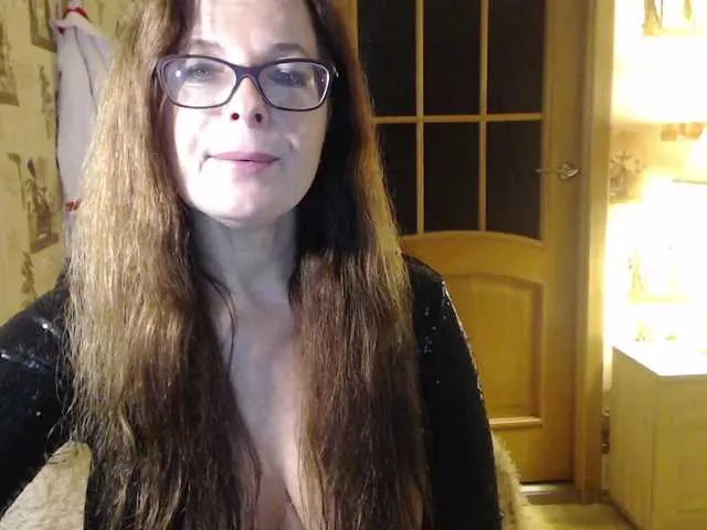 Live sex webcam photo for HelenBerg #274517517