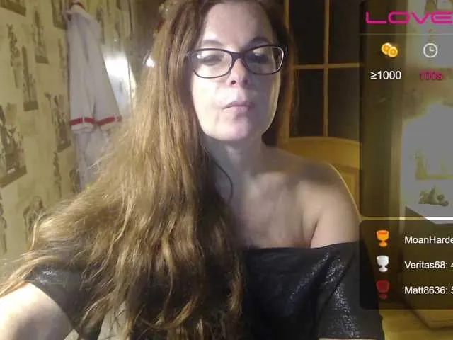 Live sex webcam photo for HelenBerg #274608855