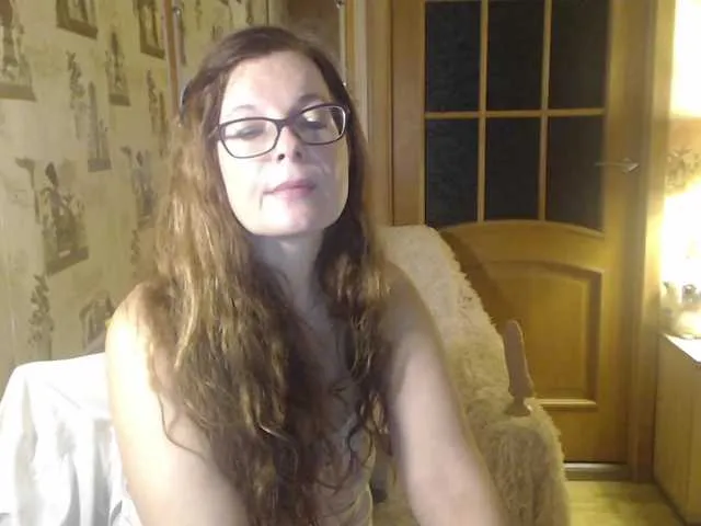 Live sex webcam photo for HelenBerg #274684422