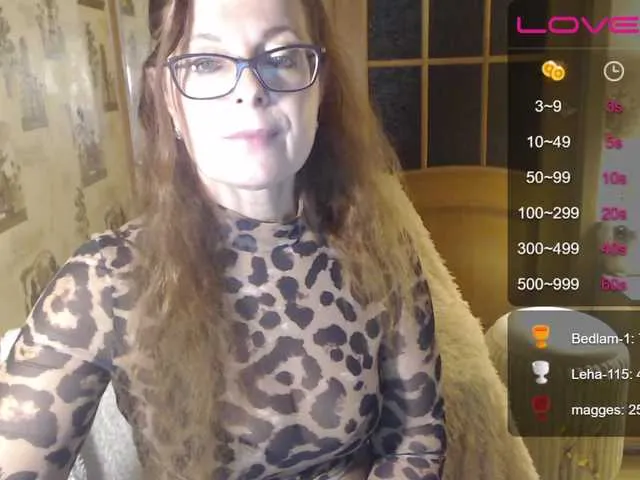 Live sex webcam photo for HelenBerg #275153668