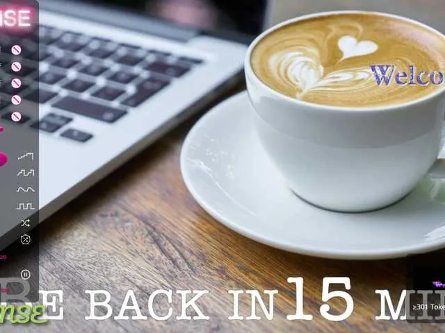 Live sex webcam photo for HelenBerg #275971077