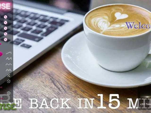 Live sex webcam photo for HelenBerg #276040392