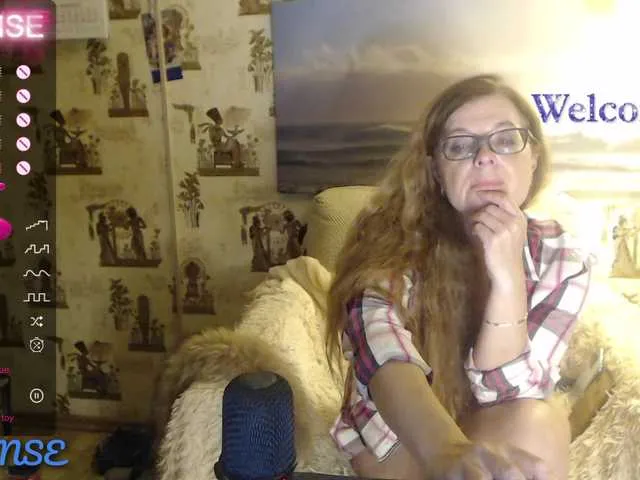 Live sex webcam photo for HelenBerg #276050078