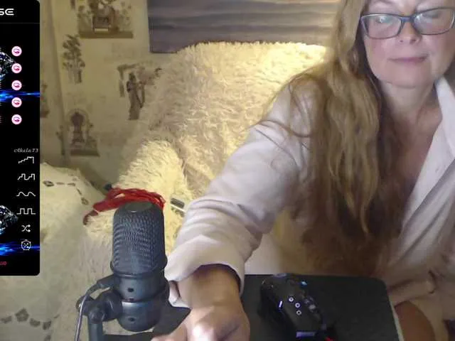 Live sex webcam photo for HelenBerg #276333125