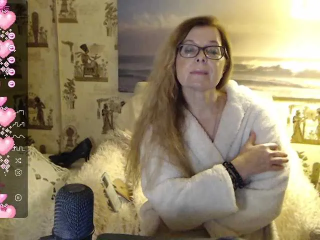 Live sex webcam photo for HelenBerg #276511927