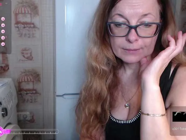 Live sex webcam photo for HelenBerg #276707070