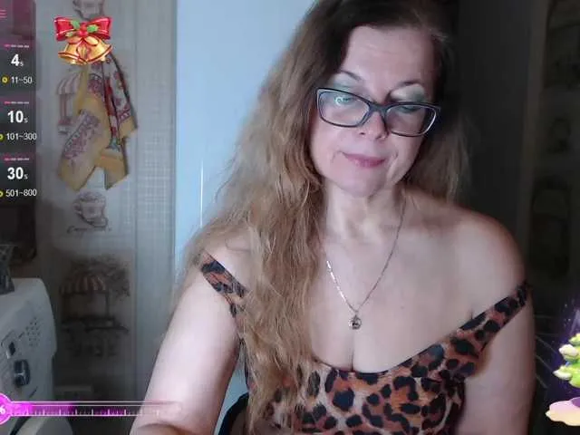 Live sex webcam photo for HelenBerg #276979822