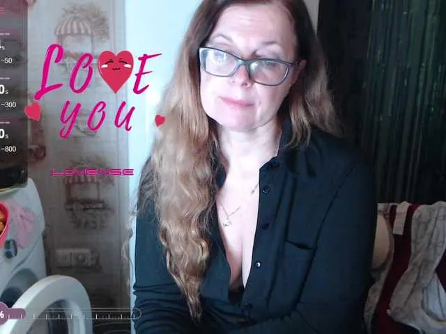 Live sex webcam photo for HelenBerg #277322822