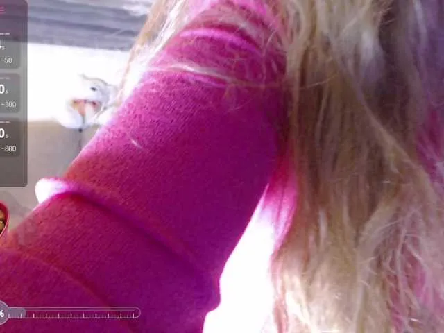 Live sex webcam photo for HelenBerg #277433431