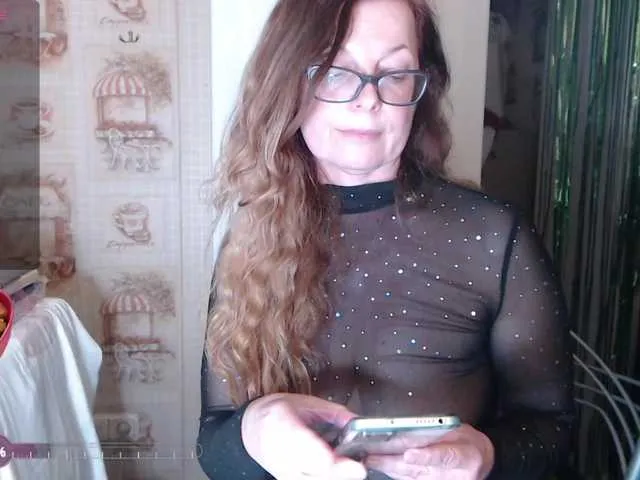 Live sex webcam photo for HelenBerg #277528671