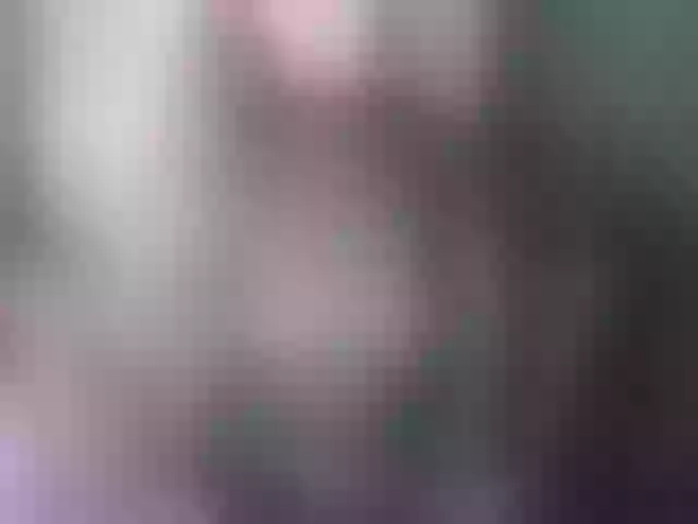 Live sex webcam photo for HelenBerg #277533643