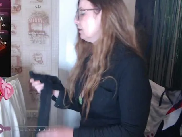 Live sex webcam photo for HelenBerg #277680642