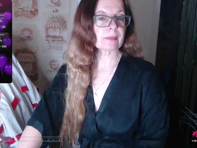 Live sex webcam photo for HelenBerg #277748050