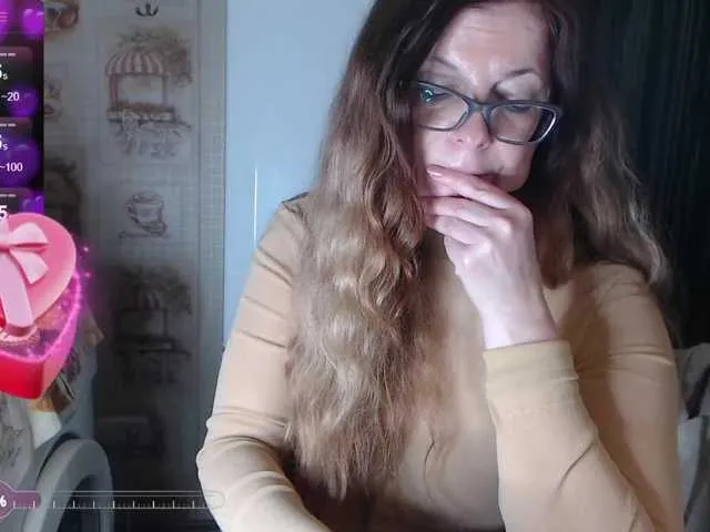 Live sex webcam photo for HelenBerg #277923596