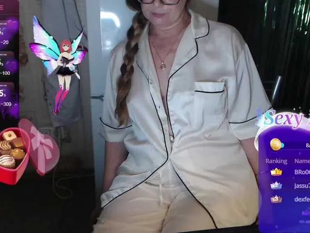 Live sex webcam photo for HelenBerg #278144216