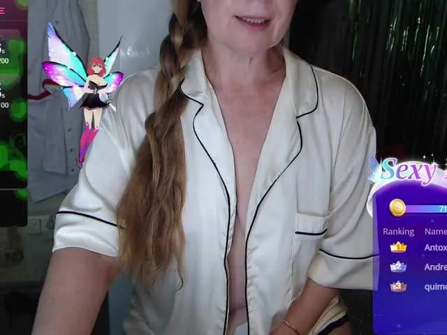 Live sex webcam photo for HelenBerg #278218515