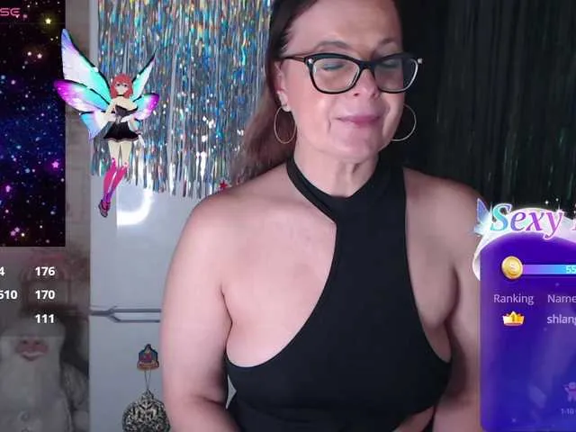 Live sex webcam photo for HelenBerg #290390870