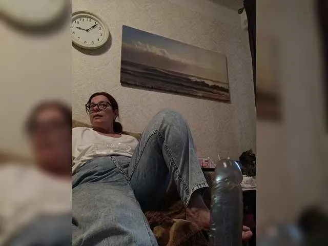 Live sex webcam photo for HelenBerg #291262717