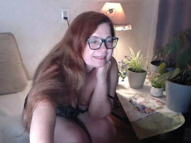 Live sex webcam photo for HelenBerg #291289773