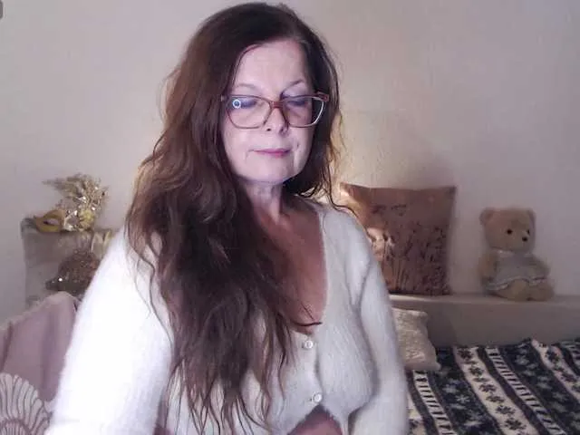 Live sex webcam photo for HelenBerg #292043745