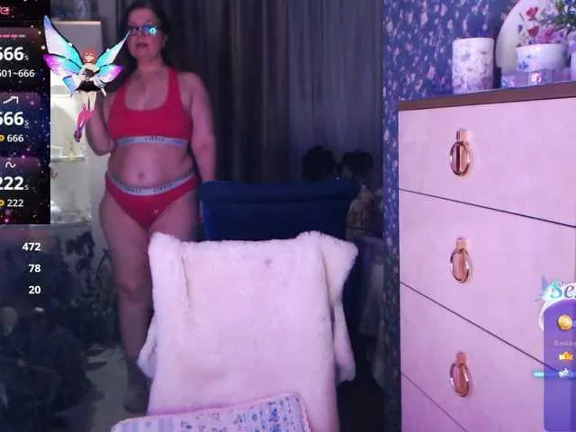 Live sex webcam photo for HelenBerg #294301641