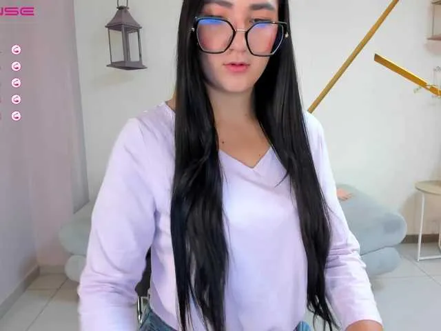 Live sex webcam photo for HelenCraft #275706632