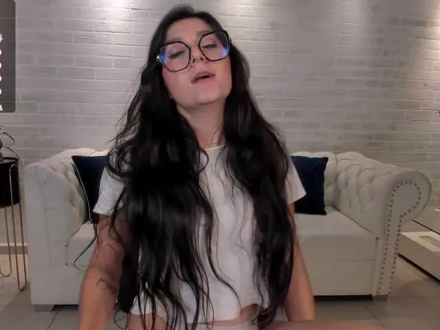 Live sex webcam photo for HelenCraft #276108904