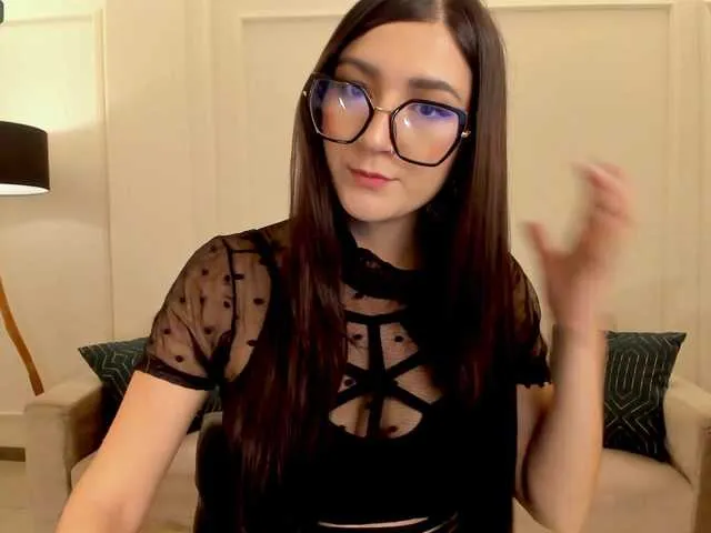 Live sex webcam photo for HelenCraft #276184581