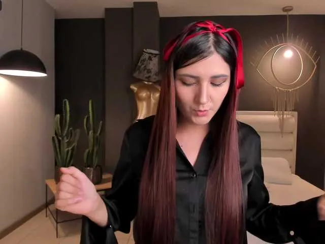 Live sex webcam photo for HelenCraft #276353503