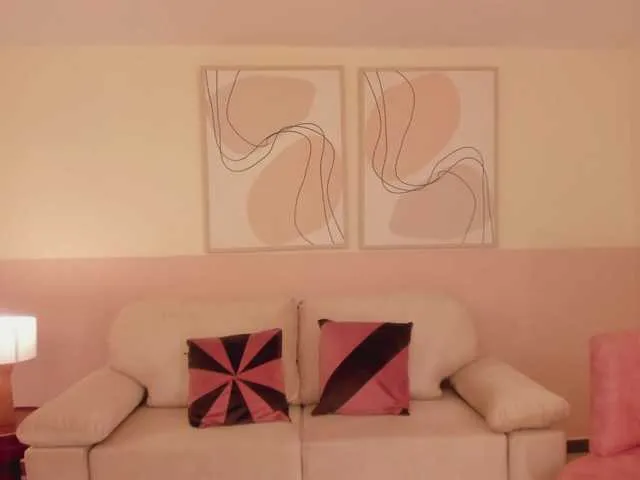 Live sex webcam photo for HelenCraft #276481469