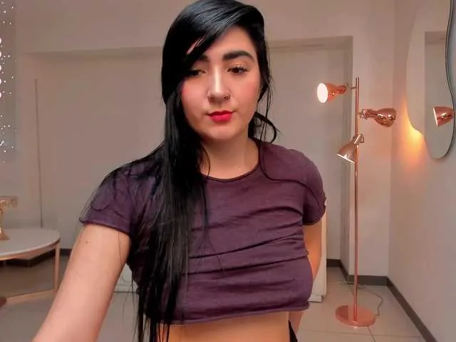 Live sex webcam photo for HelenCraft #277613382