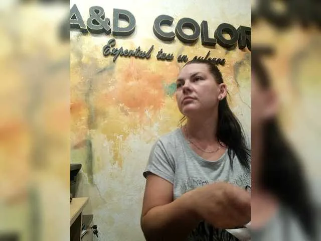 Live sex webcam photo for HelenHera #278202175