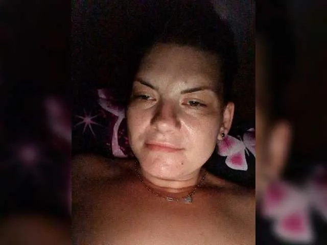 Live sex webcam photo for HelenHera #278204632