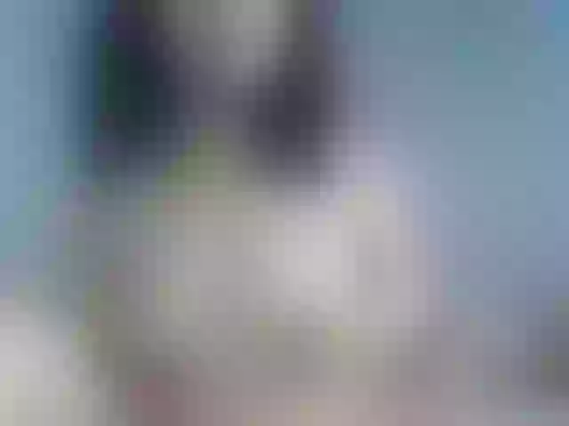 Live sex webcam photo for HelenKiss31Lee #290678880