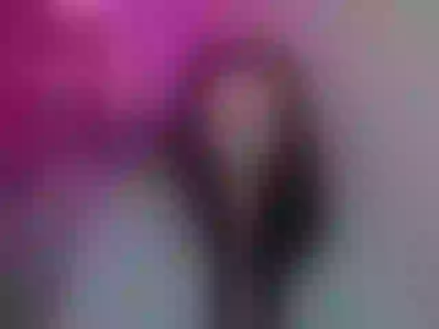 Live sex webcam photo for HelenSHOW1 #292248750