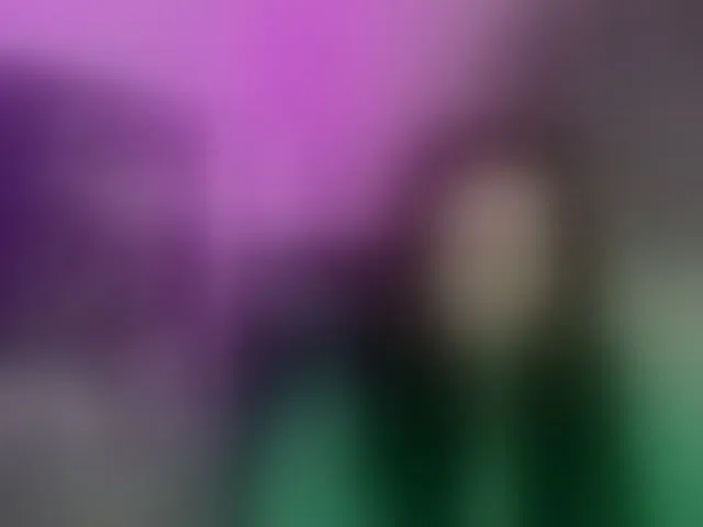Live sex webcam photo for HelenSHOW1 #292363008