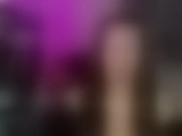 Live sex webcam photo for HelenSHOW1 #293379867